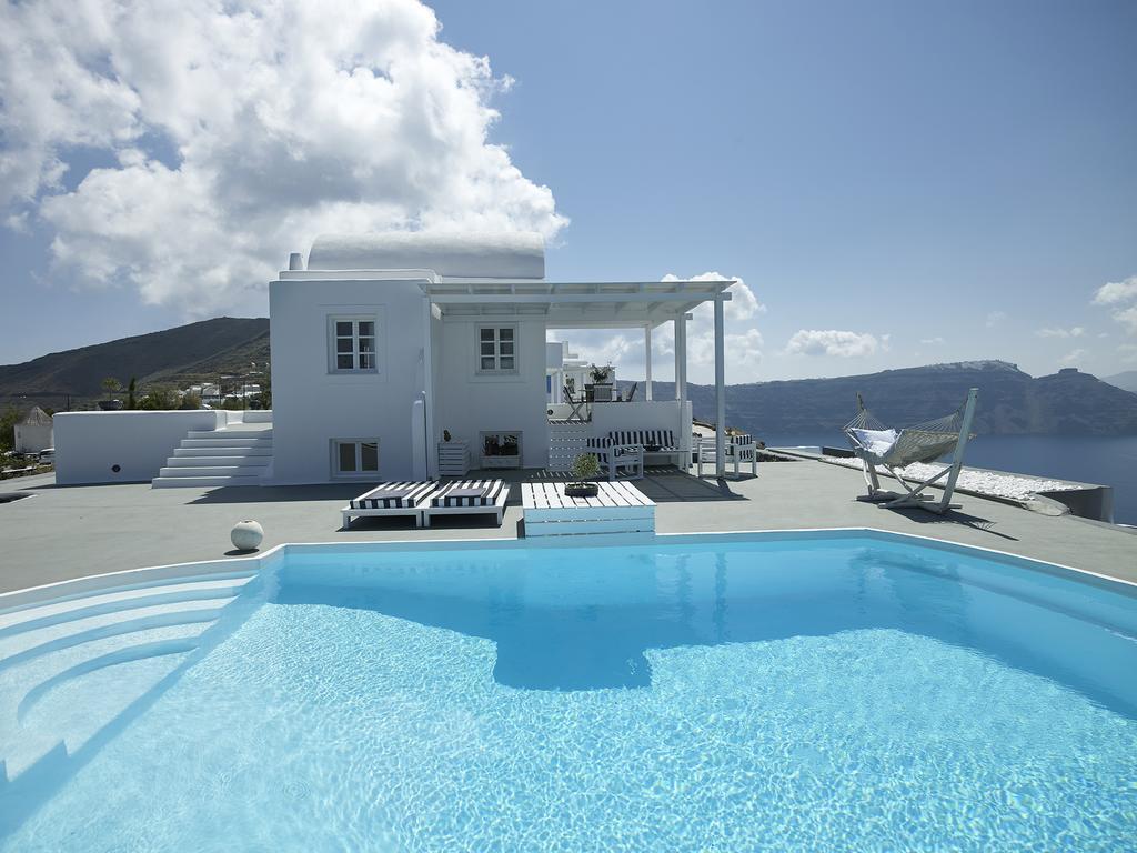 Mythique Villas & Suites Oía Room photo